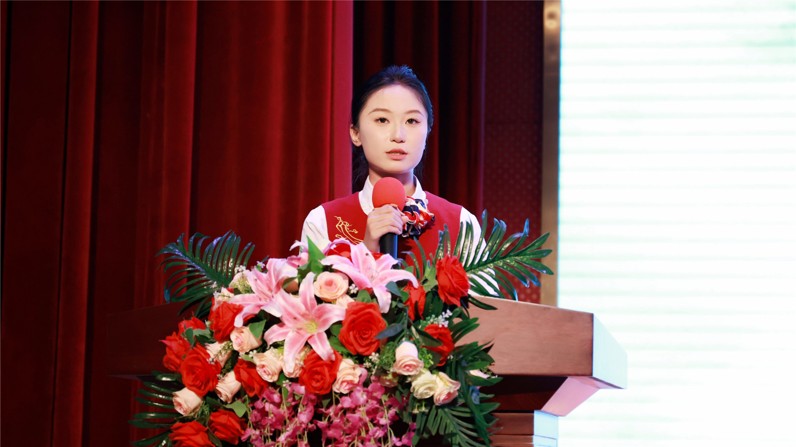 1757299955690315.jpg IMG_4645.JPG