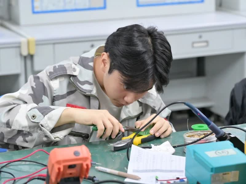 1762219435190975.jpg IMG_7928.jpg