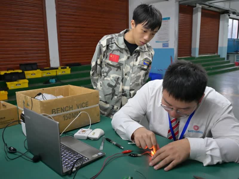 1762219579130919.jpg IMG_7931.jpg